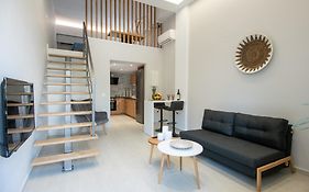 Mylos Modern Apartments,By Idealstay Experience